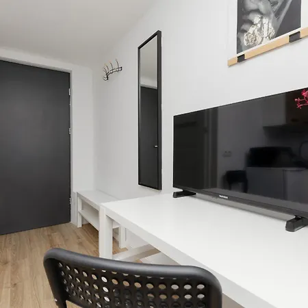 Cozy Studio Batorego By Rent Like *